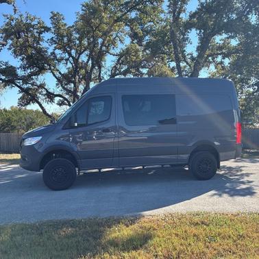 2024 Mercedes-Benz Sprinter 2500 