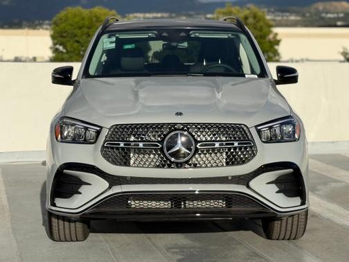 Alpine 2026 Mercedes-Benz GLE 450e Base 4MATIC