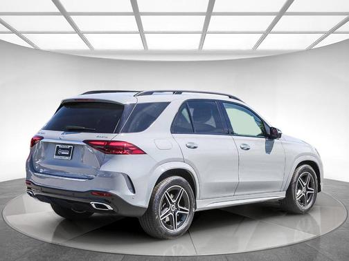 Alpine 2026 Mercedes-Benz GLE 450e Base 4MATIC