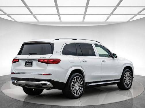 2026 Mercedes-Benz Maybach GLS 600 