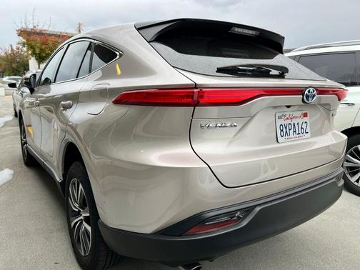 2021 Toyota Venza LE