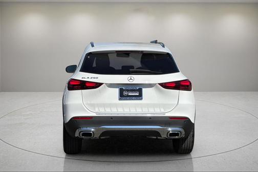 2025 Mercedes-Benz GLA 250 Base
