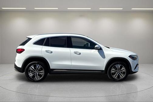 2025 Mercedes-Benz GLA 250 Base