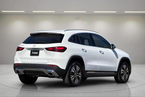 2025 Mercedes-Benz GLA 250 Base