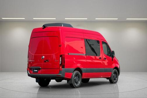 2024 Mercedes-Benz Sprinter 2500 144 WB