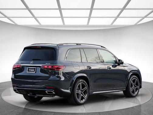 MAN SIGN SILICO 2026 Mercedes-Benz GLS 450 4MATIC