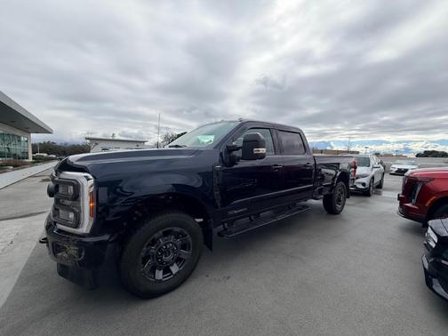 2024 Ford F-350 Lariat Super Duty