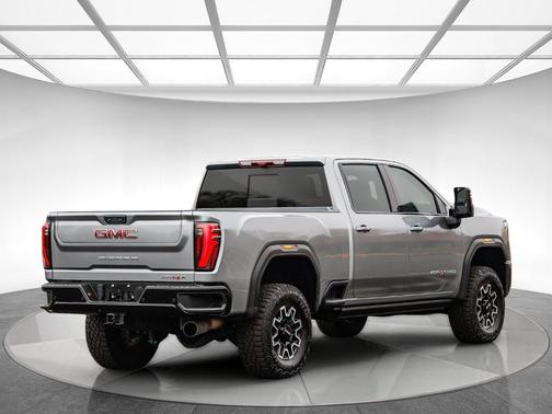 2025 GMC Sierra 2500 AT4X