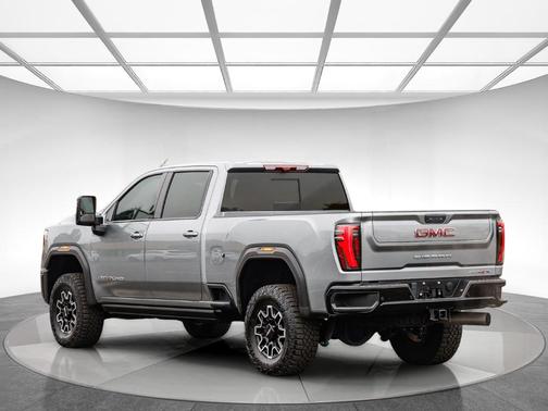 2025 GMC Sierra 2500 AT4X