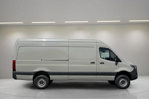 2025 Mercedes-Benz Sprinter 2500 High Roof