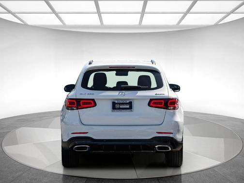 Polar White 2022 Mercedes-Benz GLC 300 Base 4MATIC