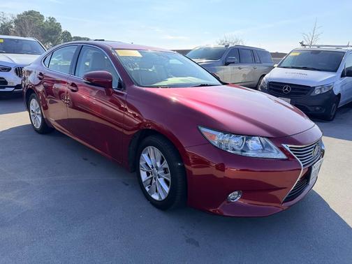 2014 Lexus ES 300h Base