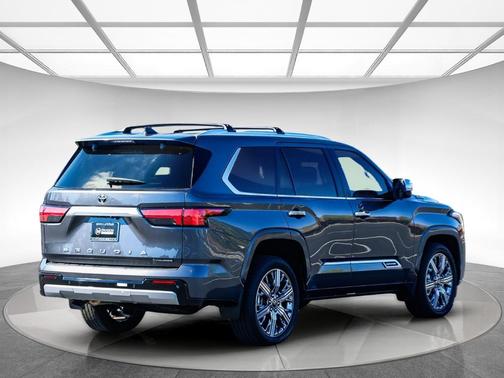 2025 Toyota Sequoia Capstone