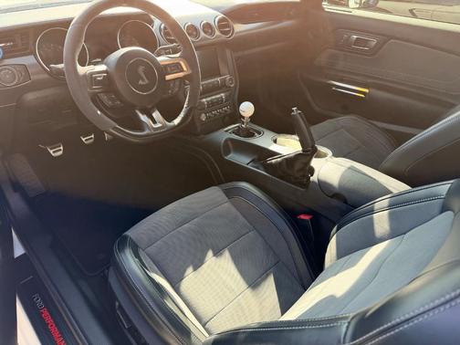 2019 Ford Shelby GT350 Base