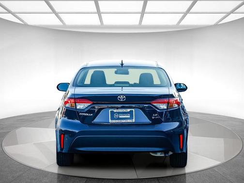 UNDERGROUND 2026 Toyota Corolla Hybrid LE