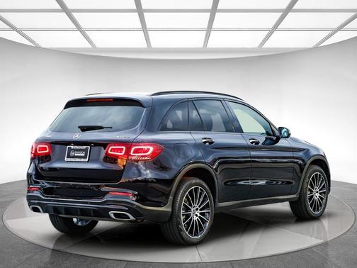 2022 Mercedes-Benz GLC 300 Base 4MATIC