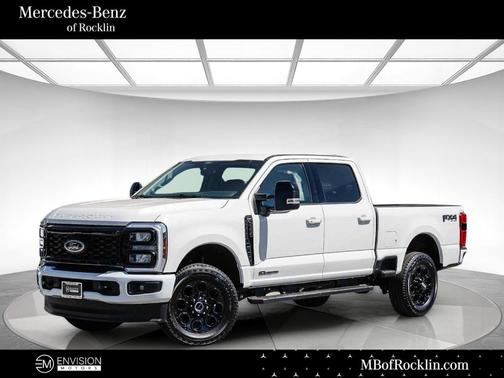 Star White 2025 Ford F-350 Lariat Super Duty