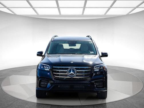 Obsidian Black 2026 Mercedes-Benz GLS 450 4MATIC
