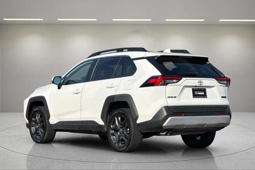 2022 Toyota RAV4 Adventure