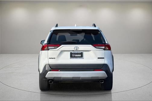 2022 Toyota RAV4 Adventure