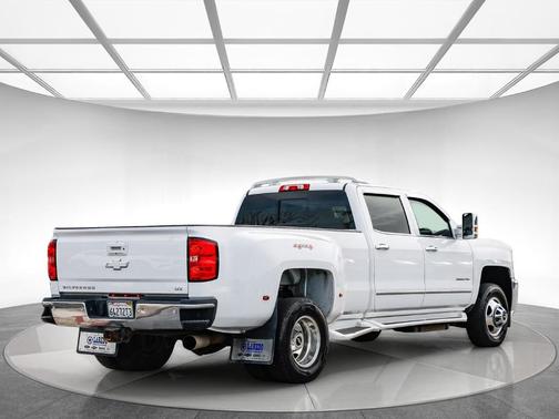 2015 Chevrolet Silverado 3500 LTZ
