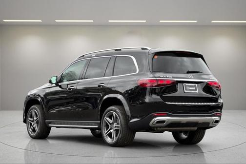 2026 Mercedes-Benz GLS 450 4MATIC