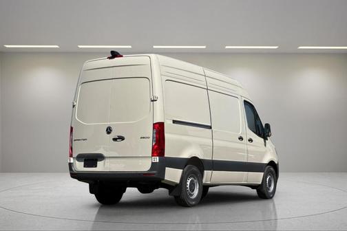 2025 Mercedes-Benz Sprinter 2500 Standard Roof