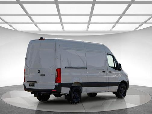 2025 Mercedes-Benz Sprinter 2500 Standard Roof