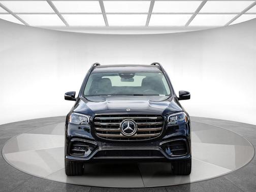 Obsidian Black 2026 Mercedes-Benz GLS 450 4MATIC