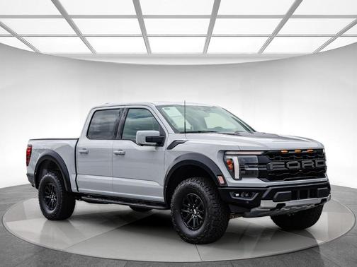 Avalanche 2026 Ford F-150 Raptor