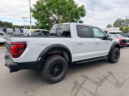 Avalanche 2026 Ford F-150 Raptor