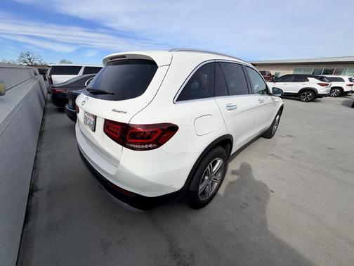 2022 Mercedes-Benz GLC 300 Base 4MATIC