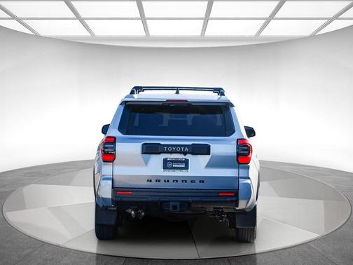 CUTTING EDGE 2025 Toyota 4Runner SR5