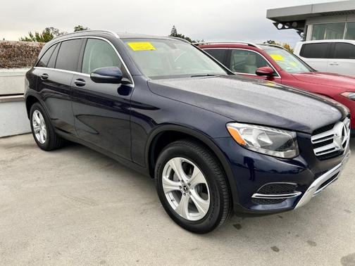 2018 Mercedes-Benz GLC 300 Base 4MATIC
