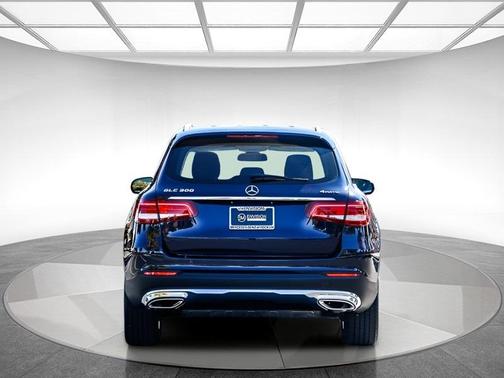 2018 Mercedes-Benz GLC 300 Base 4MATIC