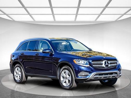 2018 Mercedes-Benz GLC 300 Base 4MATIC