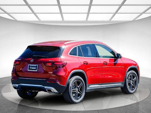 MANUFAKTUR PATA 2026 Mercedes-Benz GLA 250 Base 4MATIC