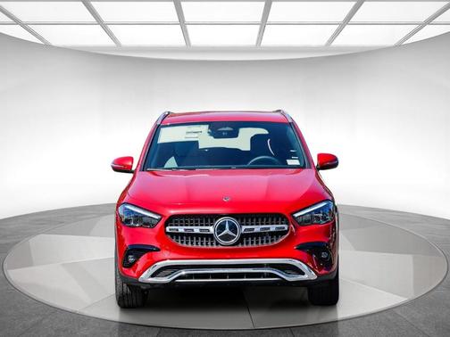 MANUFAKTUR PATA 2026 Mercedes-Benz GLA 250 Base 4MATIC