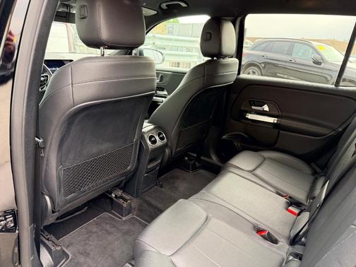 2021 Mercedes-Benz GLB 250 Base