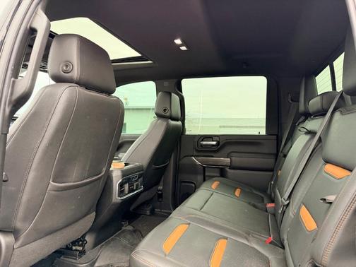 2021 GMC Sierra 2500 AT4