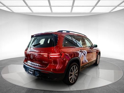 2024 Mercedes-Benz EQB 300 Base 4MATIC