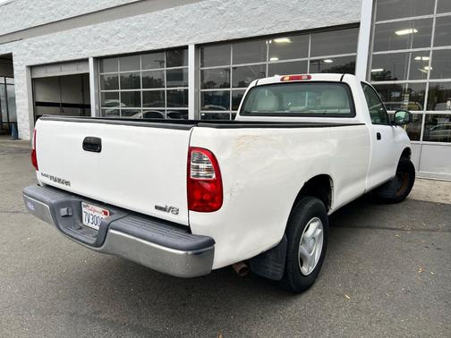 2005 Toyota Tundra Base