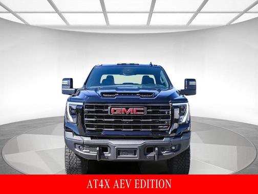Onyx Black 2024 GMC Sierra 2500 AT4X