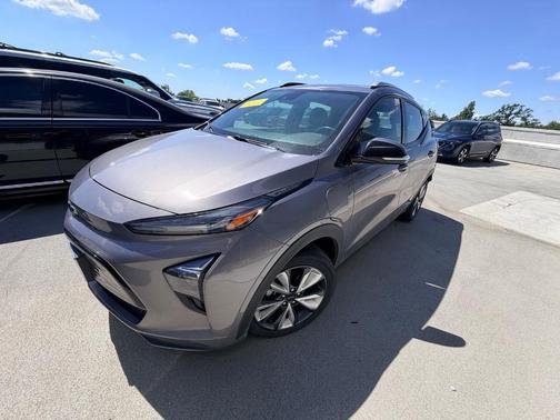 2023 Chevrolet Bolt EUV LT