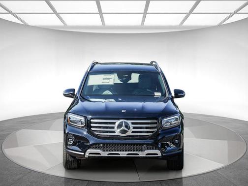 Black 2026 Mercedes-Benz GLB 250 Base