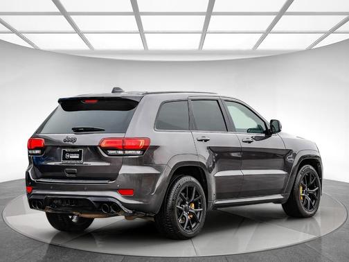 2021 Jeep Grand Cherokee Trackhawk