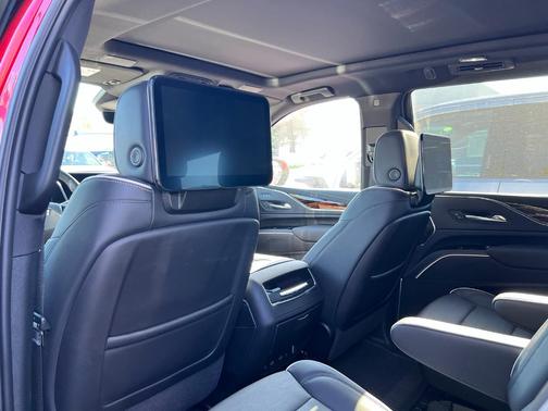 2024 Cadillac Escalade Premium Luxury