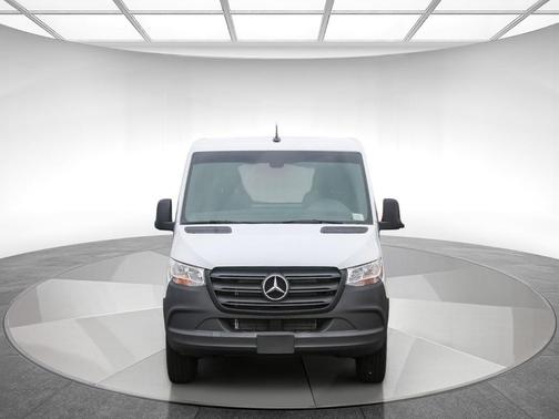 2024 Mercedes-Benz Sprinter 2500 Standard Roof
