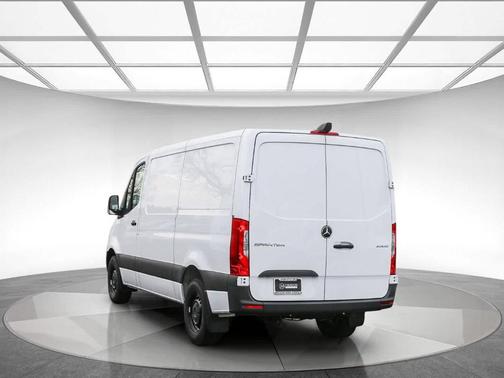 Arctic White 2024 Mercedes-Benz Sprinter 2500 Standard Roof