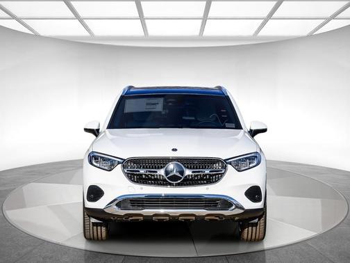 2026 Mercedes-Benz GLC 300 Base